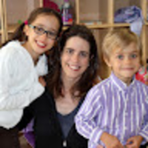 Meet your Posher, Mindee - Picture 1 of 1